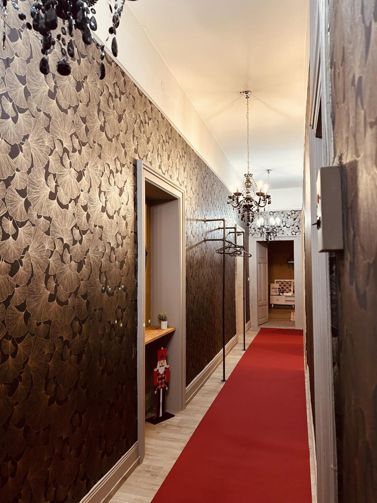 La Mariefacture - Comme A L'Opera Apartment เนิฟ-บริซาค ภายนอก รูปภาพ